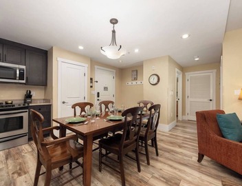 The Base Camp - Lux 2bd/2ba Base Camp One Condo w/views of the slope 3