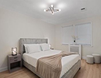 The Cozy District Den Stay 2