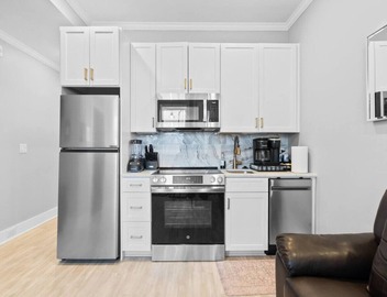 The District Dwelling+New Renovation, 3 Bedroom 2