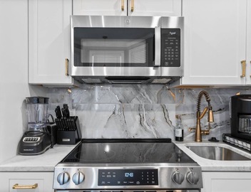 The District Dwelling+New Renovation, 3 Bedroom 5