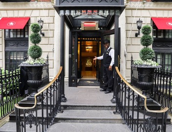 The Eliot Hotel 5