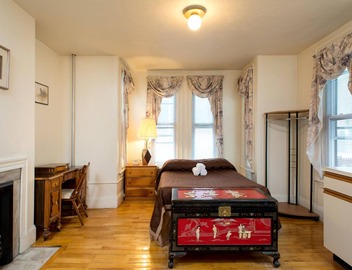 The Farrington Inn 5