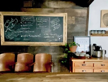 The Gonzales . Coziest, Homiest Stay in Austin 4