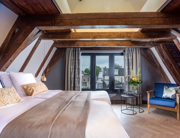 The Hendrick's Hotel 4