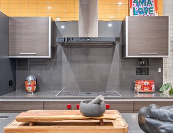 The Keefer Suites | Designer Award-Winning Loft 4
