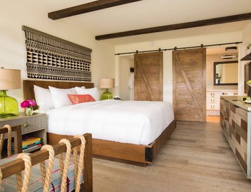 The Leta Santa Barbara Goleta, Tapestry Collection by Hilton 5