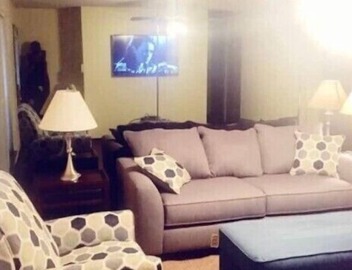 The Luling Bungalow 4