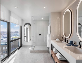 The Morrow Washington Dc, Curio Collection By Hilton 3