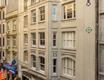 The Muradiye Luxury Residences with Bosphorus and Galata Tower View Terrace 4