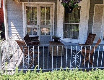 The Oak Park Loft 3