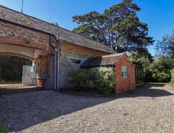 The Old Stables 2