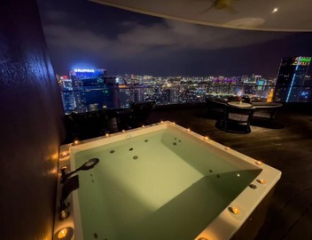The presidential Penthouses KLCC 2