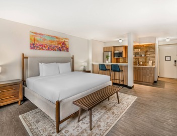 The Quincy, an Ascend Collection Hotel 5