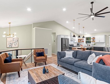 The Respite: Spacious beautiful new build, sleeps 8-10. 7 minutes from Hershey. 2