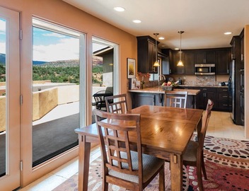 The Sunset Suite #4 @ Vista Ridge Sedona - Luxury Upstairs 2 bed/2 bath Condo 3