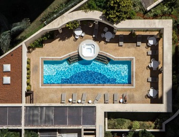 The World Hotel by Wecare Hosting 5