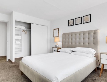 This apartment is a 2 bedroom(s), 1 bathrooms, located in Harrisburg, PA. 2