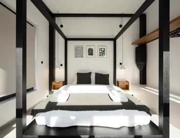 Three-Apartment Building with Rooftop access - Acropolis View 5