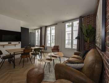 Time Line, 3BR/2BA, 6 people 3