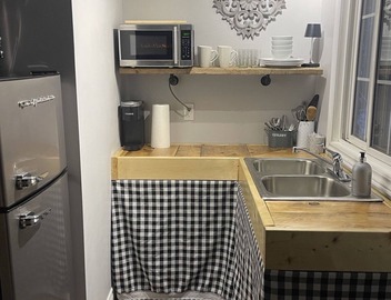 Tiny Home Bliss Harcourt/Bancroft. 2