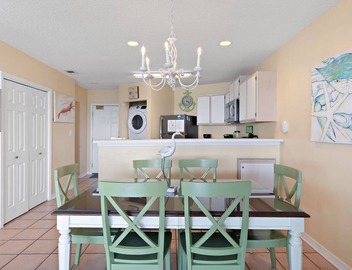 Top Floor, Steps to Beach + Hot Tub ~ Maravilla 3408 5