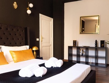 TP Apartment Luxury Colosseum 4