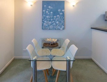 Tranquil Oasis 2 bdrm pool tennis gym 4