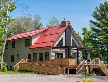 Tranquil Waters at Dimensions | Cabin Two | Meals Included 4