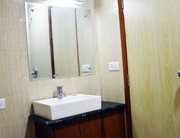 Trinity Corporate Suites 5