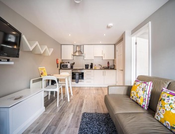 Trinity Mews 2