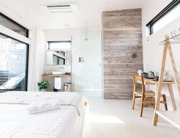 Twelve Senses Retreat 2