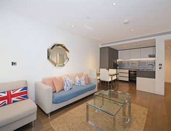 Two Bedroom Flat-Heart of London 4