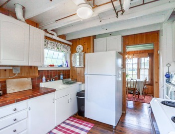Two Bedroom Historic Cottage @ Goose Rocks Beach - Sleeps 5, Great Location! 2