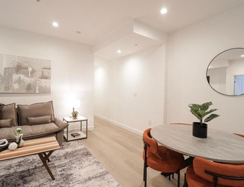 Unit 3 1Bed Room with Queen plus Sofa Bed in the Heart of DC 2