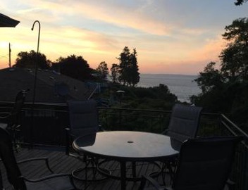 Upper Level with a view 3