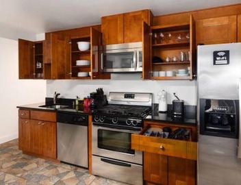Upscale 2BR Apartment with Patio 4