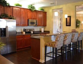 Vacation like the movie star you are in this luxury condo at Vista Cay! 3