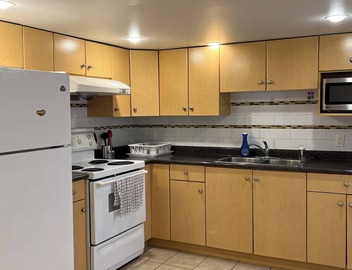Vancouver Hideaway 4