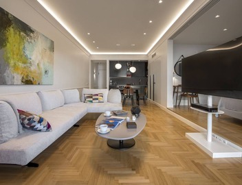 Vas. Sofias 96 · Chic central Athens apartment at 3