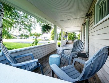 Vashon Inn 2
