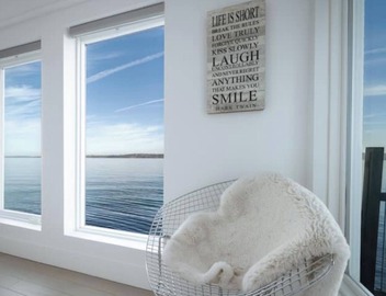 Vashon Modern Waterfront Retreat+Private Beach+BBQ+Firepit 4