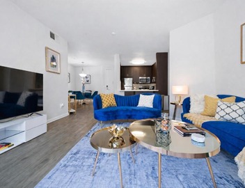 Venice Marina Pool and Spa Luxury Condo 3