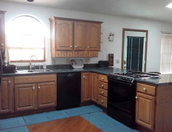 Very clean, quiet, 3/4-acre adorable getaway, near Strip/Downtown 2