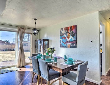 Vibrant ABQ Adobe Den: Mtn Views, Walk to Park! 5
