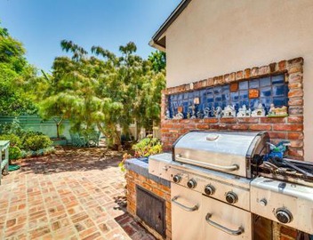 Vibrant Home w/Patio - Near Santa Monica Pier! 2