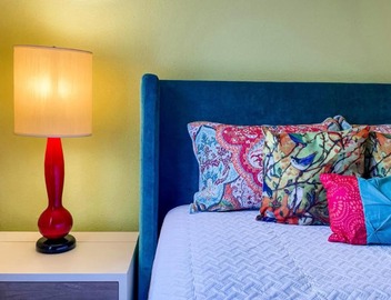Vibrant Relaxing Retreat Fully Stocked Apartment 3