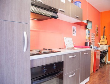 Victoria House - Hostel 3