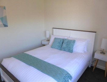 View Street Apartment Car park 650m to shops 3