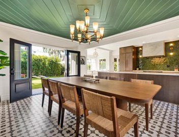 Villa Encanto- LUXE Spanish Villa with 6 KING Bedrooms, Courtyard and New Game Room 3