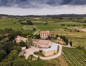 Villa "Masia Can Comas" with Pool, Garden & Wi-Fi 4